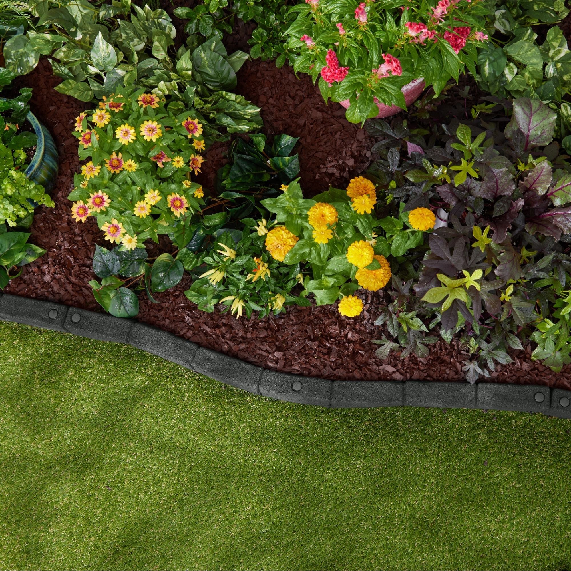 Cobblestone SmartLoc Rubber Border - Image 17